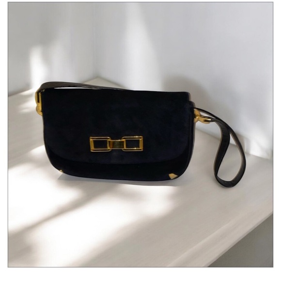 Susan Gail Handbags - Susan Gail Vintage Shoulder Bag